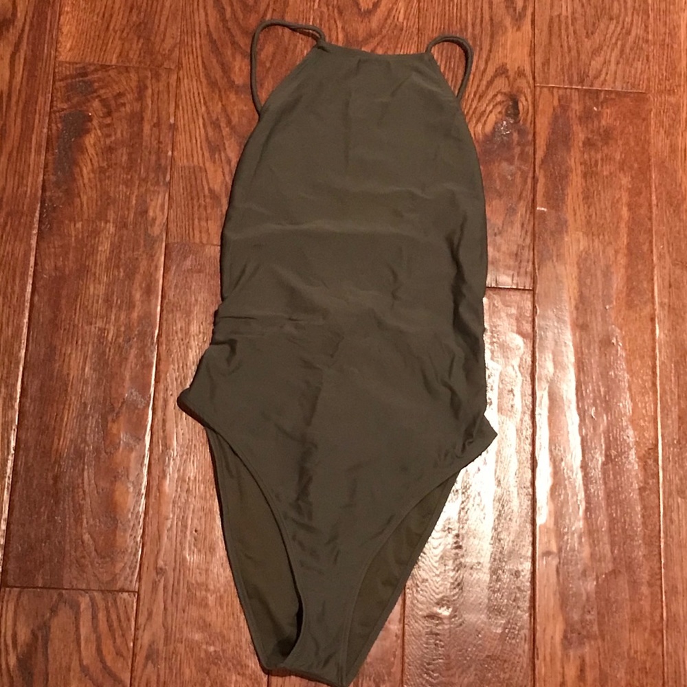 Open-back one piece swimsuit